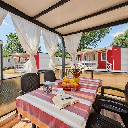 Camping Adria Mobile Home Park ウマグ エクステリア 写真