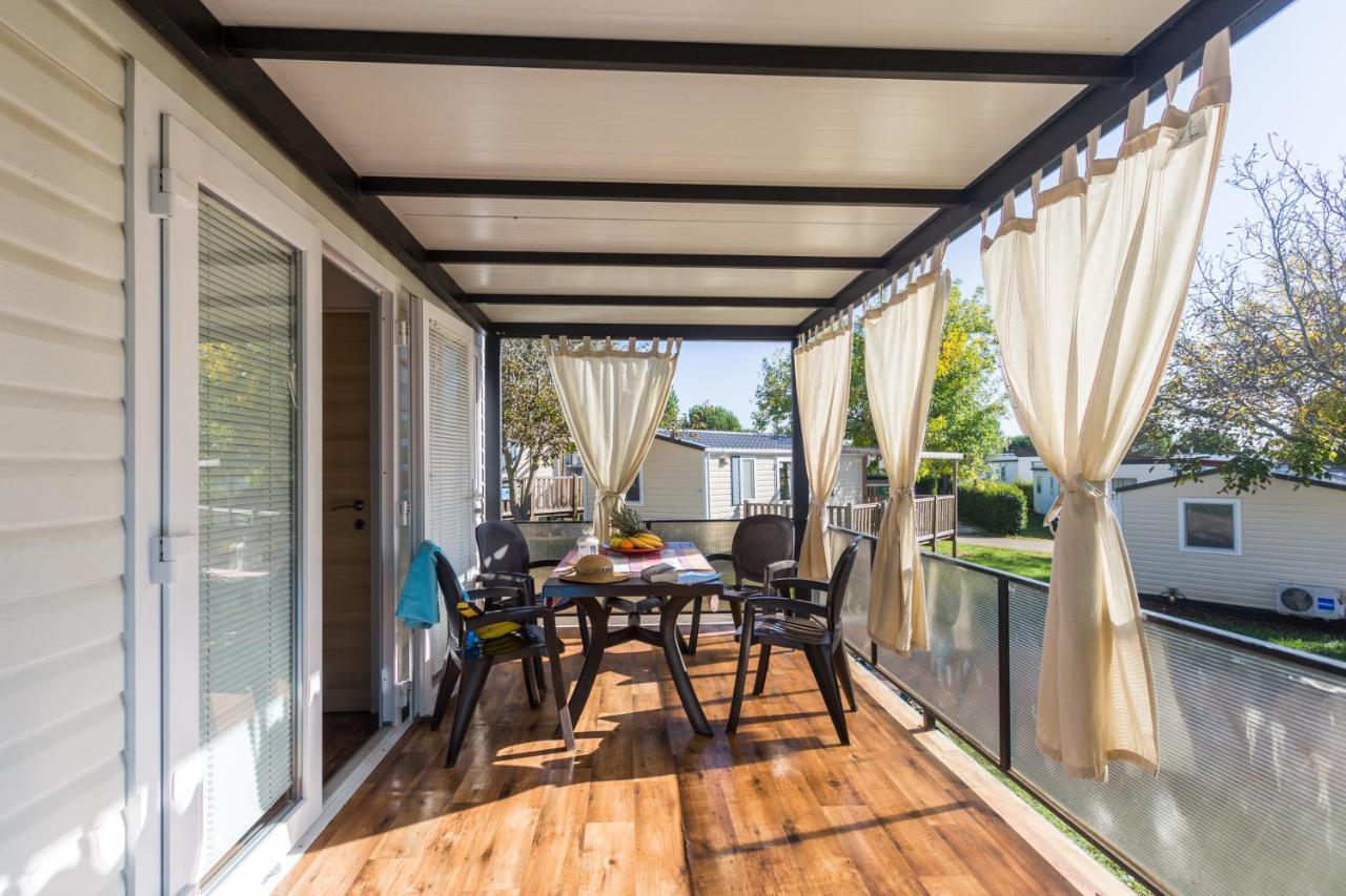 Camping Adria Mobile Home Park ウマグ エクステリア 写真