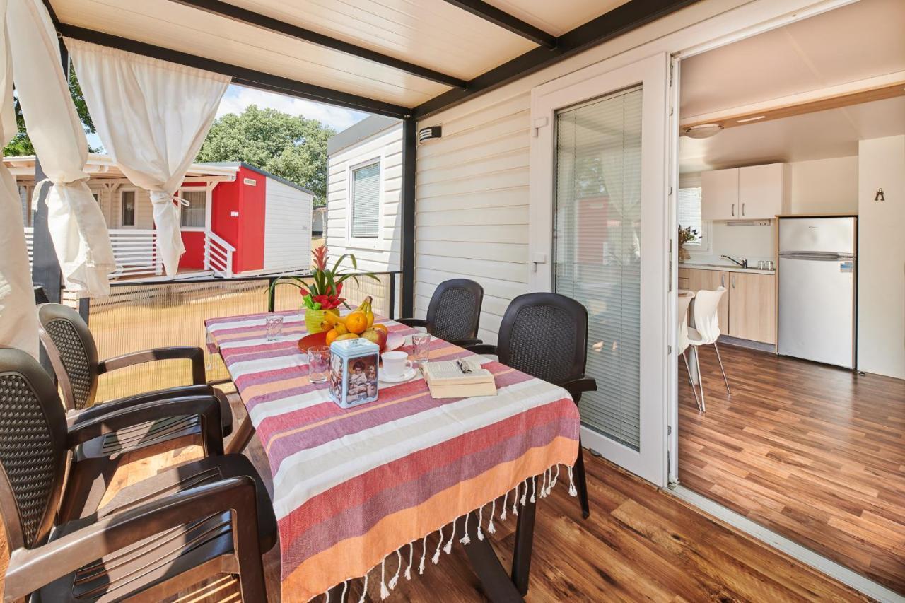 Camping Adria Mobile Home Park ウマグ エクステリア 写真